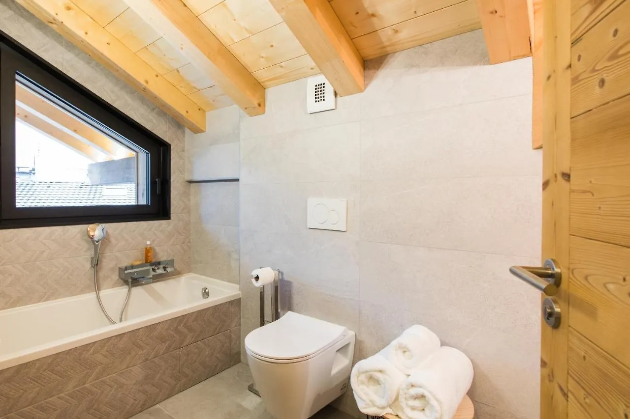 Chalet Sur Les Monts Morzine Montriond Frühstückspension