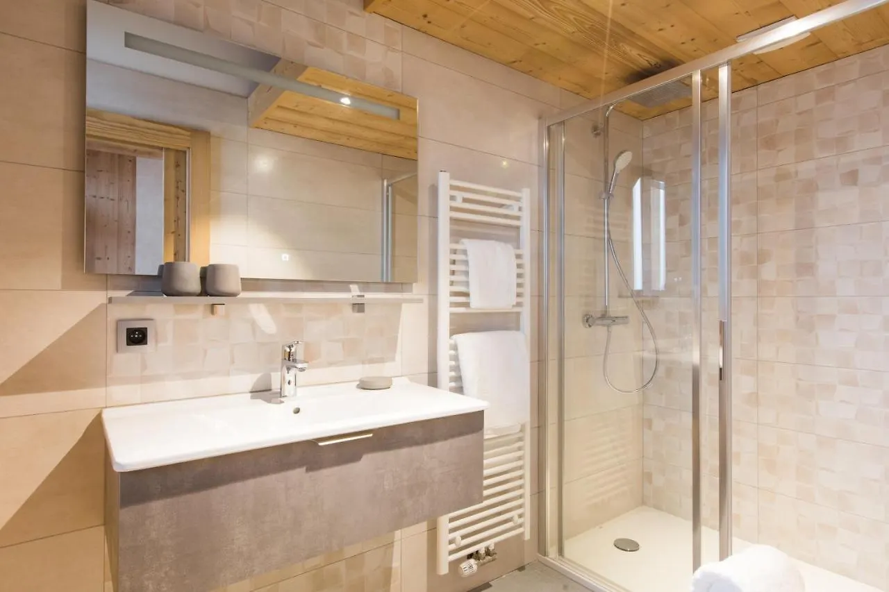 Chalet Sur Les Monts Morzine Montriond