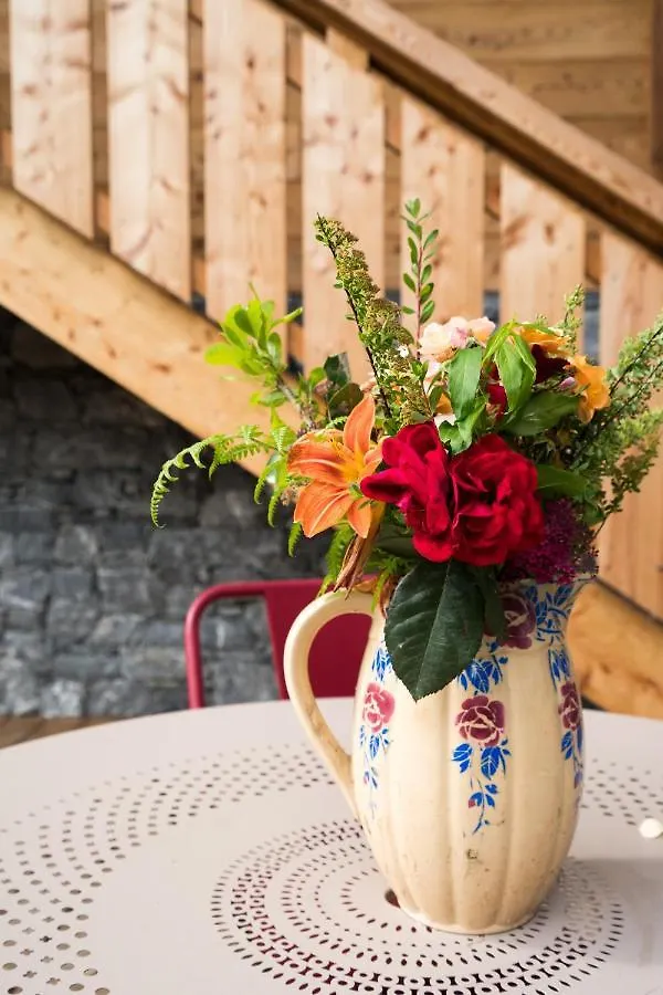 Chalet Sur Les Monts Morzine Montriond Bed & Breakfast