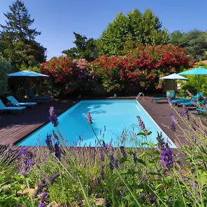 De Bertagne Bed & Breakfast Gémenos