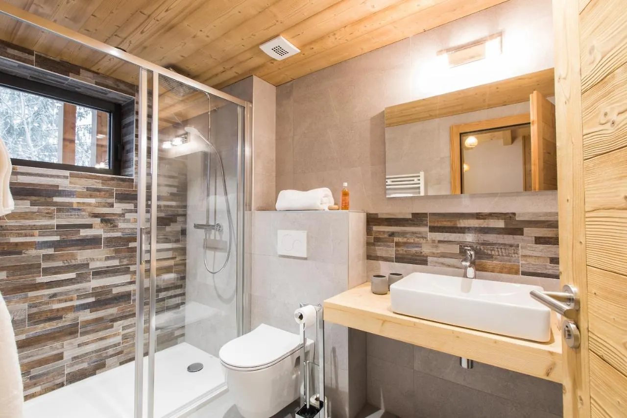 Chalet Sur Les Monts Morzine Montriond